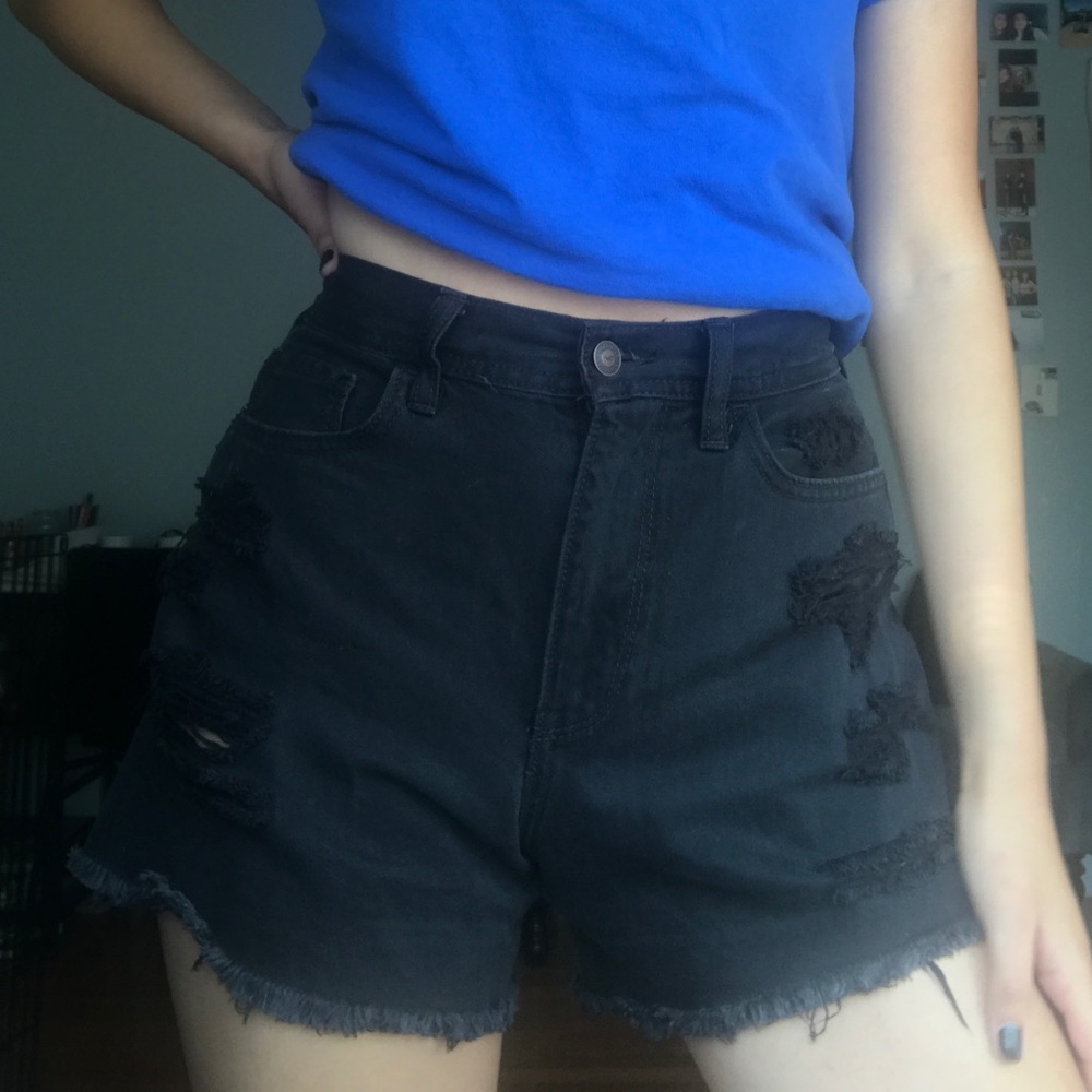 Hollister Ultra High rise black shorts